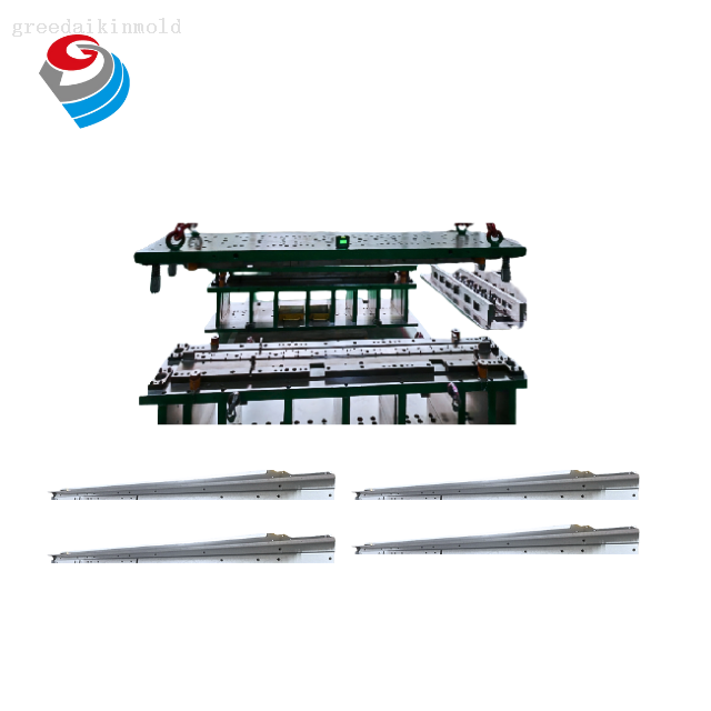 Nástroj pro lisování držáku klimatizace